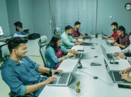 Karthik Marupeddi:Software Engineering Team